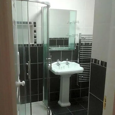 Nephin Bed and breakfast 3*